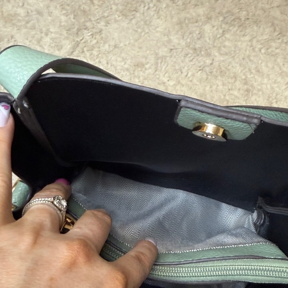 NWOT Kate Spade Pebbled Leather New York Knot Mini Mint Green Crossbody Tote - Picture 7 of 10